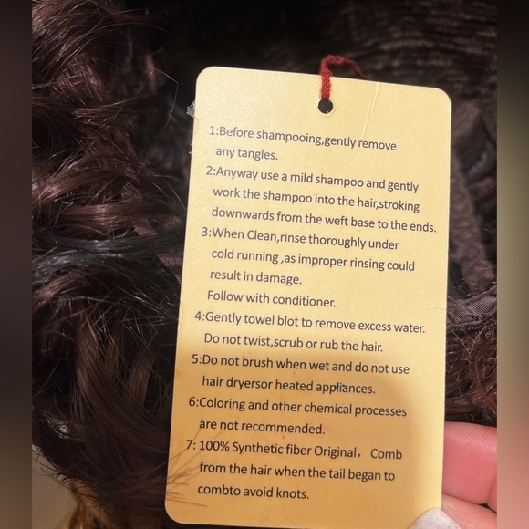 Aimole Curly Blonde Synthetic Wig Style E-7125 Color 12TTT26 Honey Blonde Brown - Picture 9 of 9